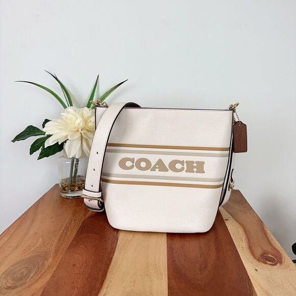 Bundle NWT Coach Logan Duffle bag and Corner zip Wristlet With Coach Stripe‎ - Picture 2 of 13